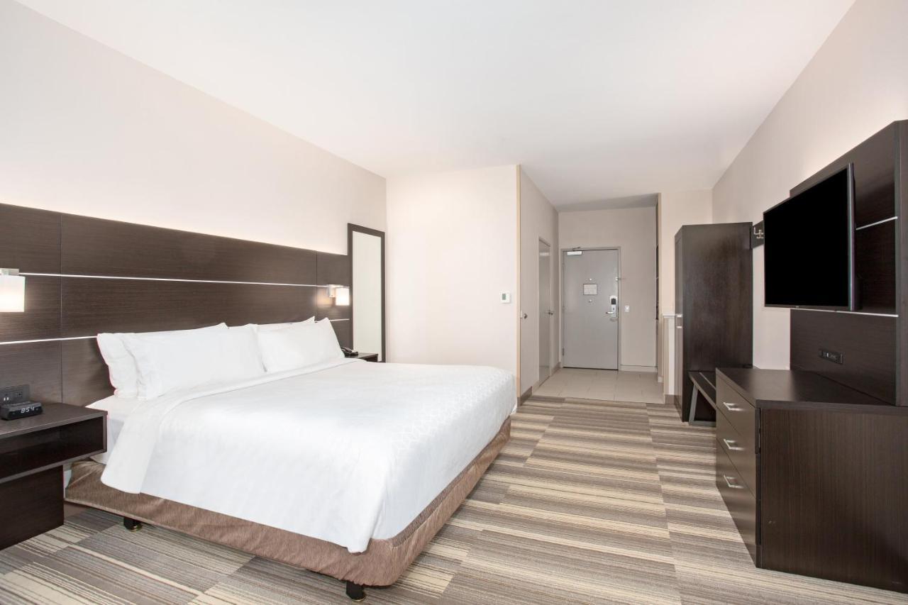 Holiday Inn Express & Suites Lincoln City By Ihg Habitación foto